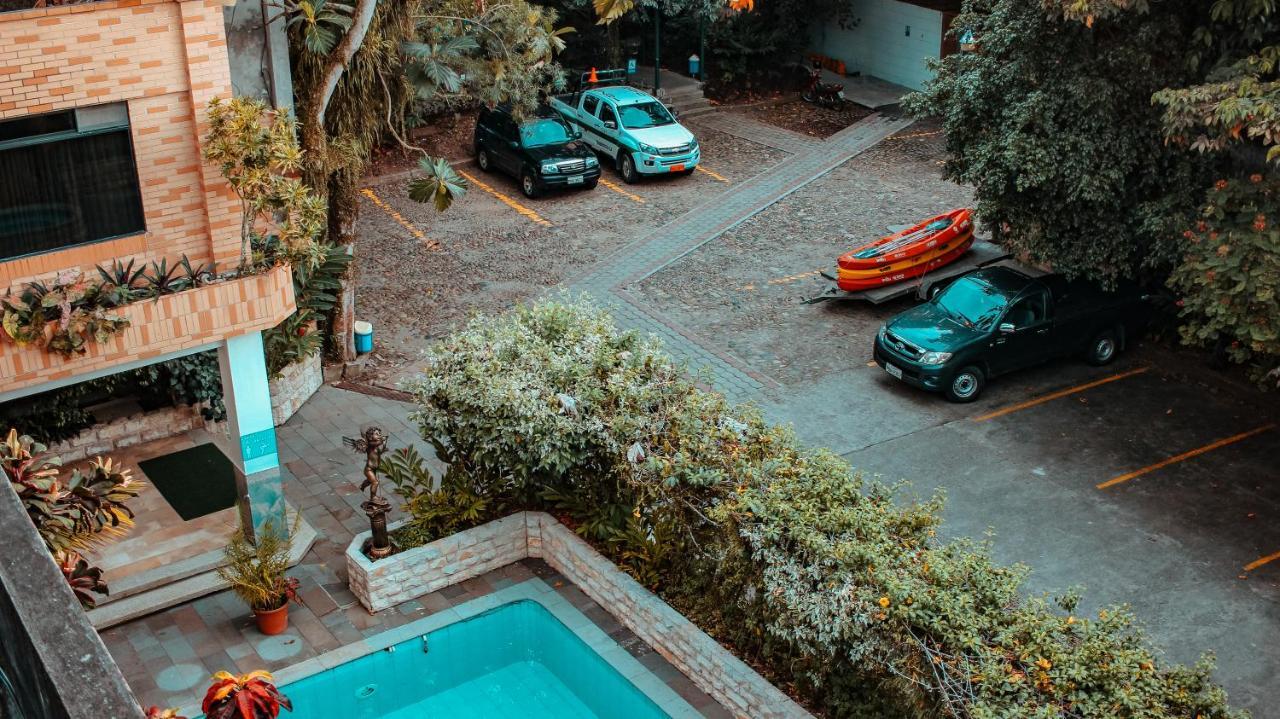 Hotel Araza - Lago Agrio Nueva Loja Eksteriør bilde